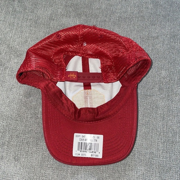 NCAA Iowa State Cyclones Hat - Picture 6 of 10